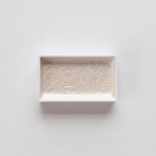 Kuretake Gansai Tambi no. 906 White Gold