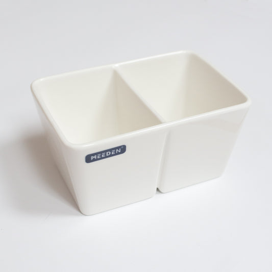 Porseleinen waterbakjes voor uitspoelen penselen