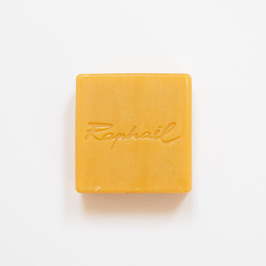 Raphaël Honey based soap for brushes