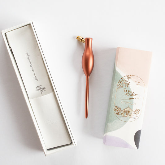 Tom's Studio Carrot Calligraphy Pen Oblique Old Rose
