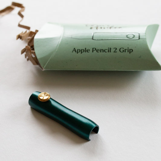 Tom's Studio Poise Apple 2 Pencil Grip Ivy
