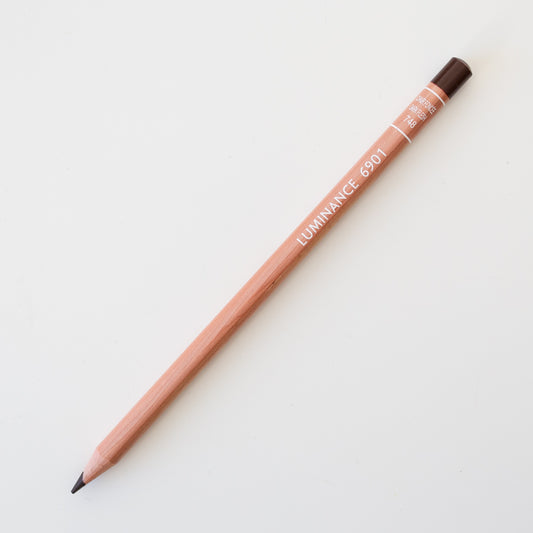 Caran d'Ache Luminance 6901 748 Dark flesh color