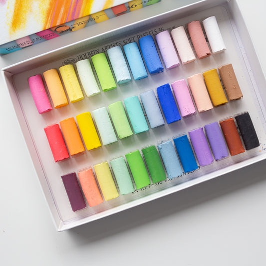 Holbein Soft Pastels set 36