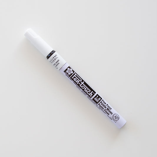 Sakura Pen Touch White Fine