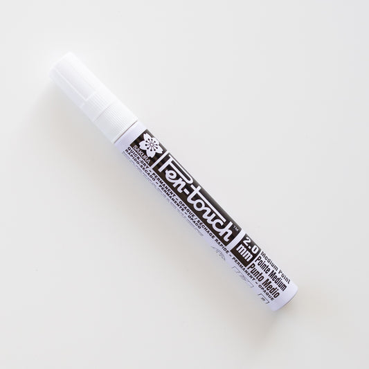 Sakura Pen Touch White Medium