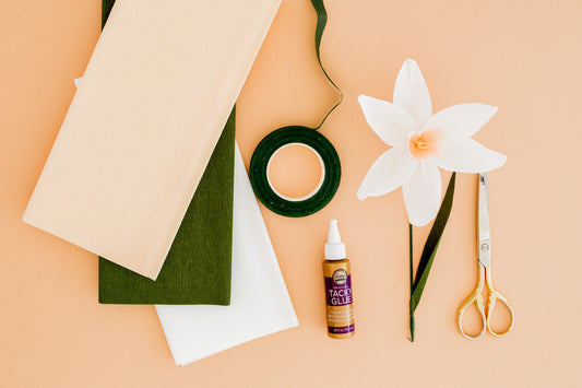 FLORAL FRIDAY // Hoe maak je een papieren Narcis?