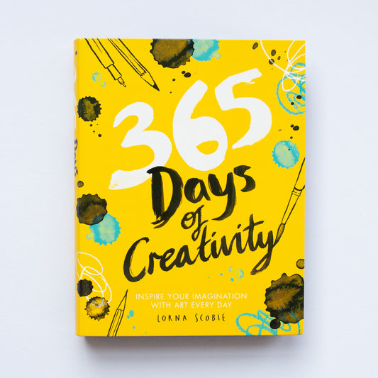 365 Days of Creativity door Lora Scobie