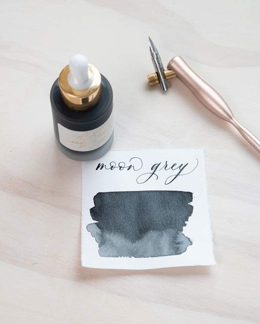 Tom's Studio Calligraphy Ink Moon Grey