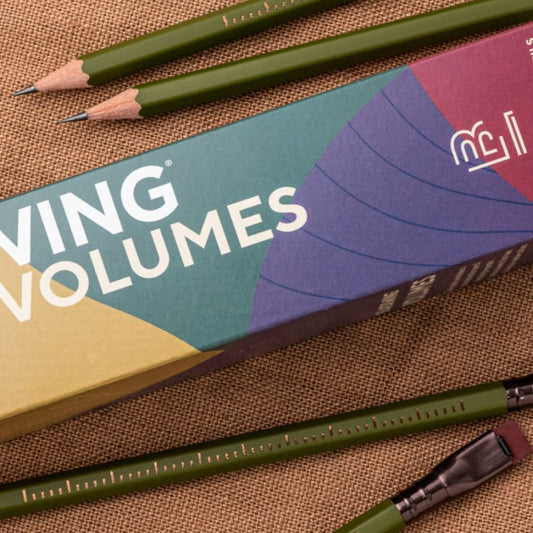 Blackwing Volume 17