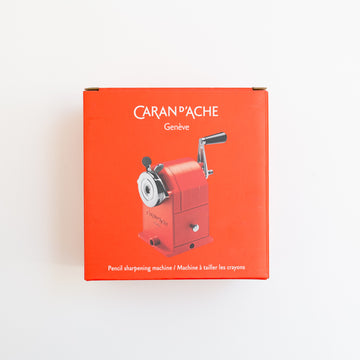 Caran d'Ache Puntenslijper Rood