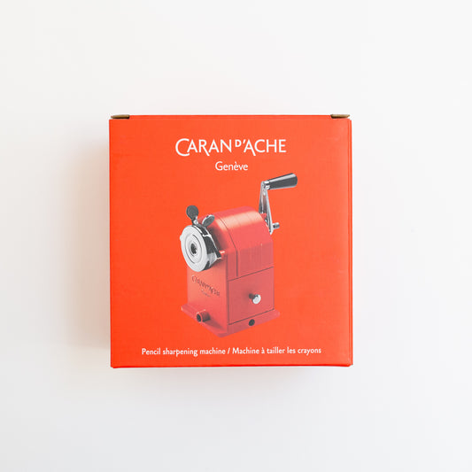 Caran d'Ache Puntenslijper Rood