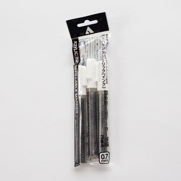 Holbein Acrylic Ink Refillable Marker 0.7mm