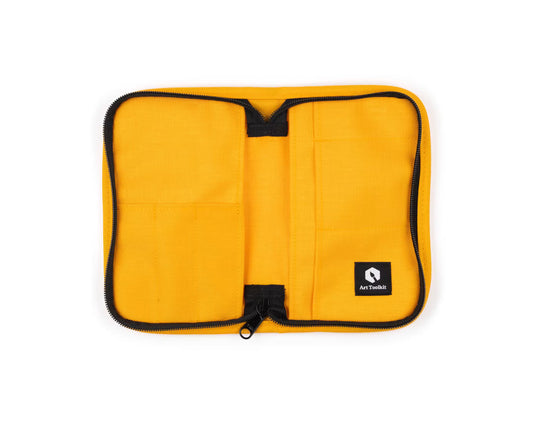 Art Toolkit Pocket Yellow