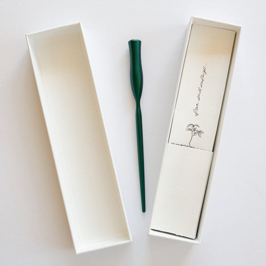 Tom's Studio Flourish Calligraphy Pen Straight Ivy