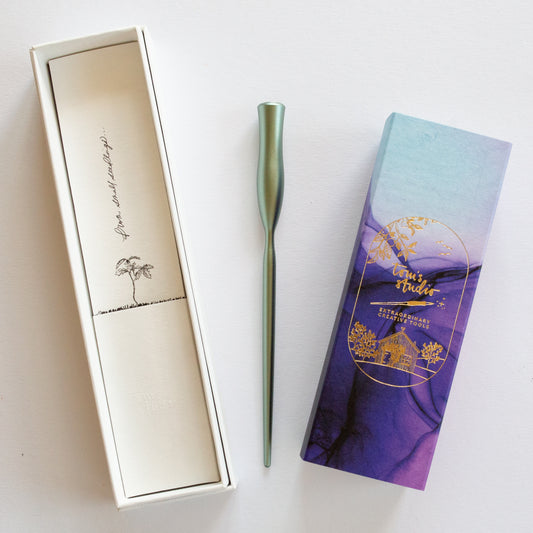 Tom's Studio Flourish Calligraphy Pen Straight Sage