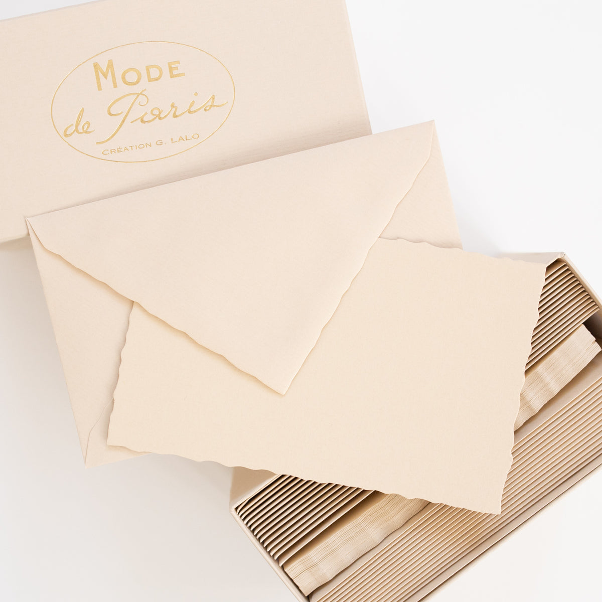 Mode de Paris 30 cards + Champagne envelope