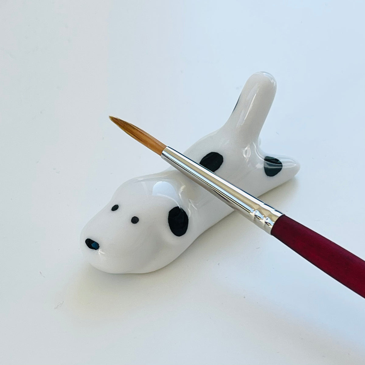 Cute brush holder dog