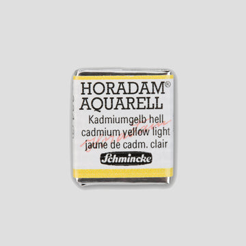 Schmincke Horadam Aquarelverf 224 Cadmium Yellow Light half pan 3